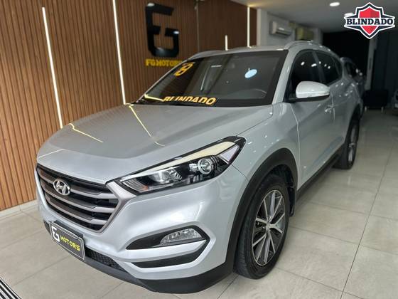 HYUNDAI TUCSON 1.6 16V T-GDI GASOLINA GL ECOSHIFT HYUNDAI TUCSON 1.6 16V T-GDI GASOLINA GL ECOSHIFT